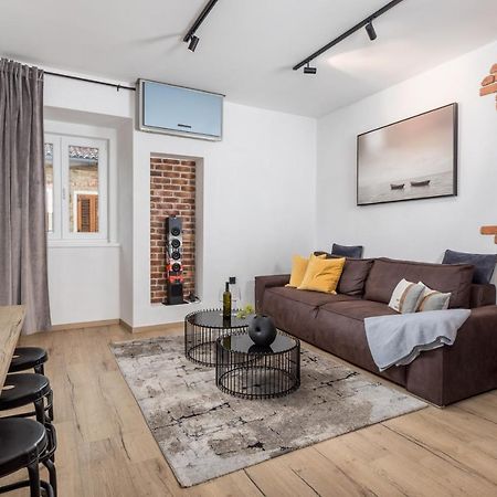 Apartman Letema Rijeka Exteriör bild