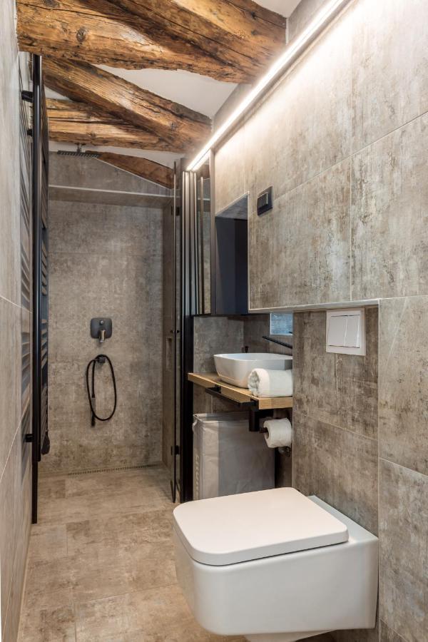 Apartman Letema Rijeka Exteriör bild